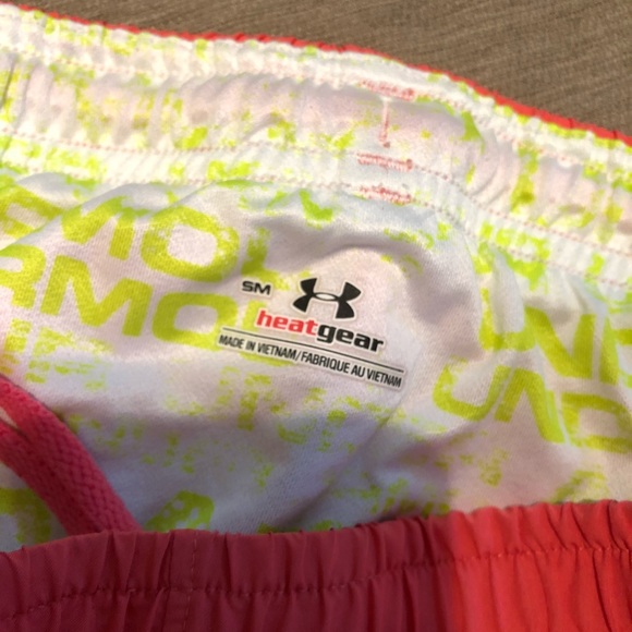 Under armor running shorts - Picture 4 of 4